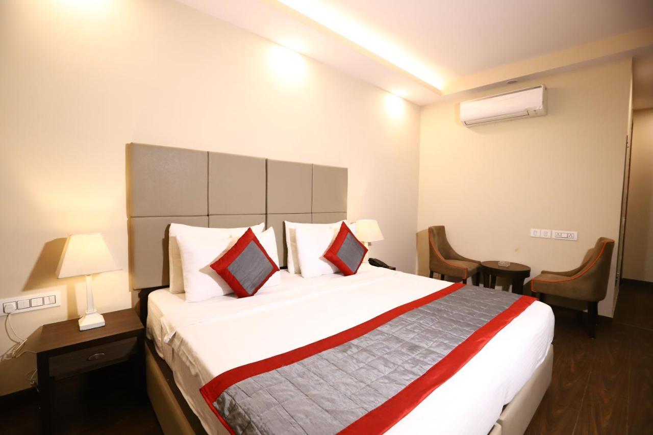 Hotel Azulo Inn Bhikaji Cama Place Delhi - Couple Friendly Local Ids Accepted New Delhi Exterior photo